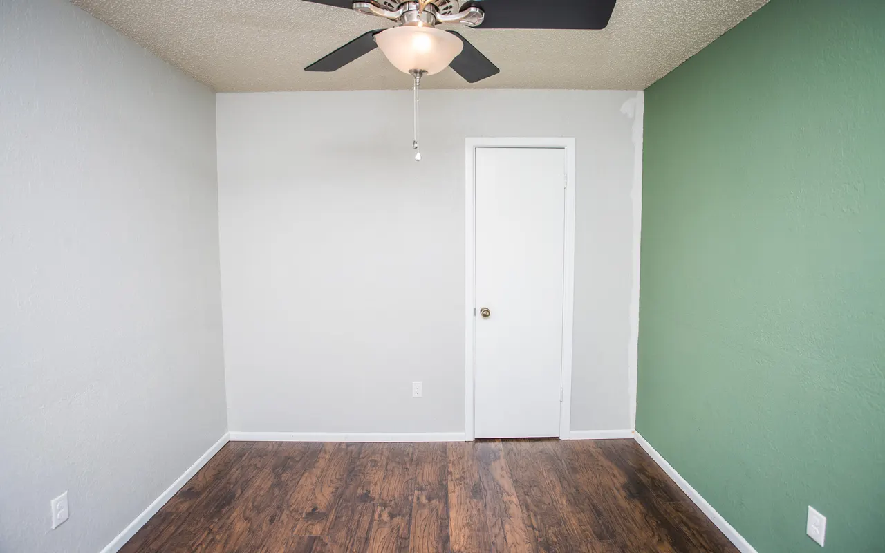 Photo 8 — 5709 3rd Street, Lubbock, TX 79416