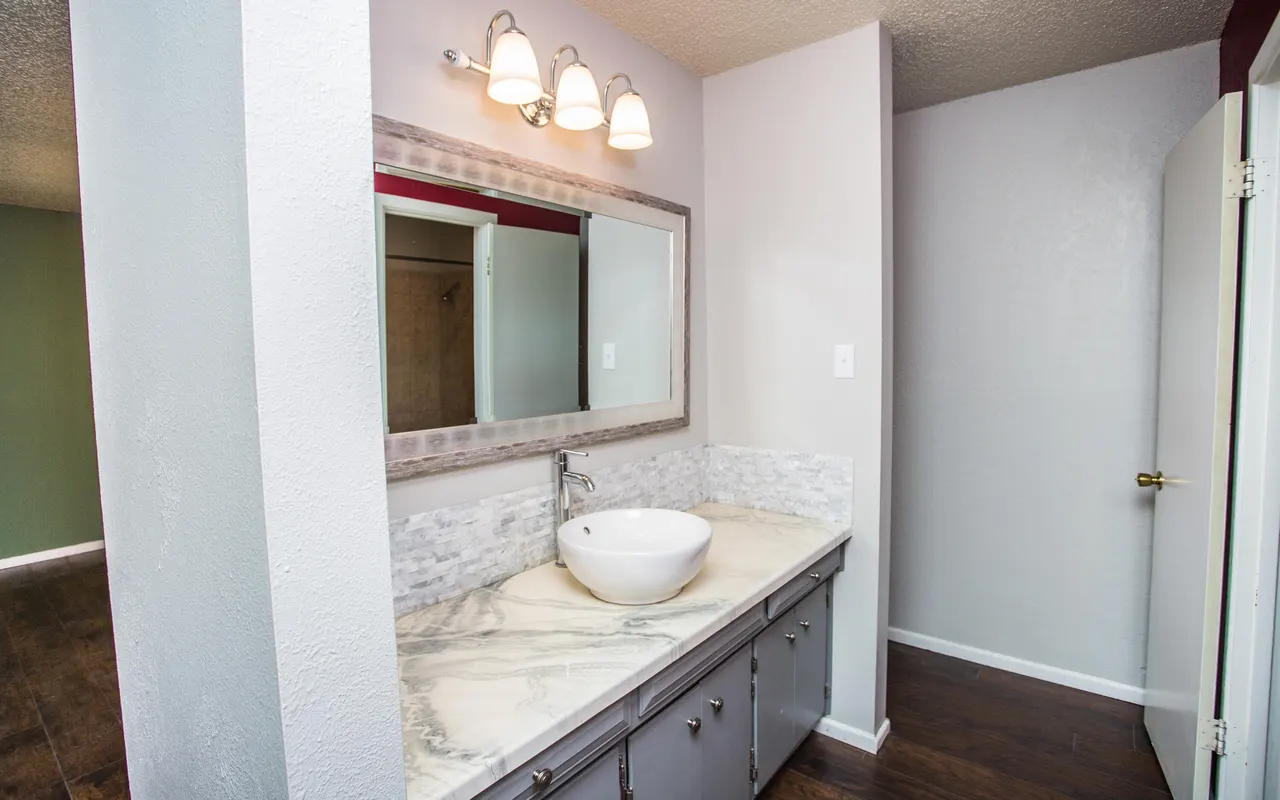 Photo 11 — 5709 3rd Street, Lubbock, TX 79416