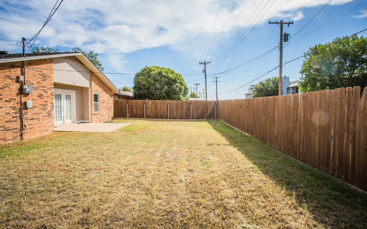 Photo 14 — 5709 3rd Street, Lubbock, TX 79416