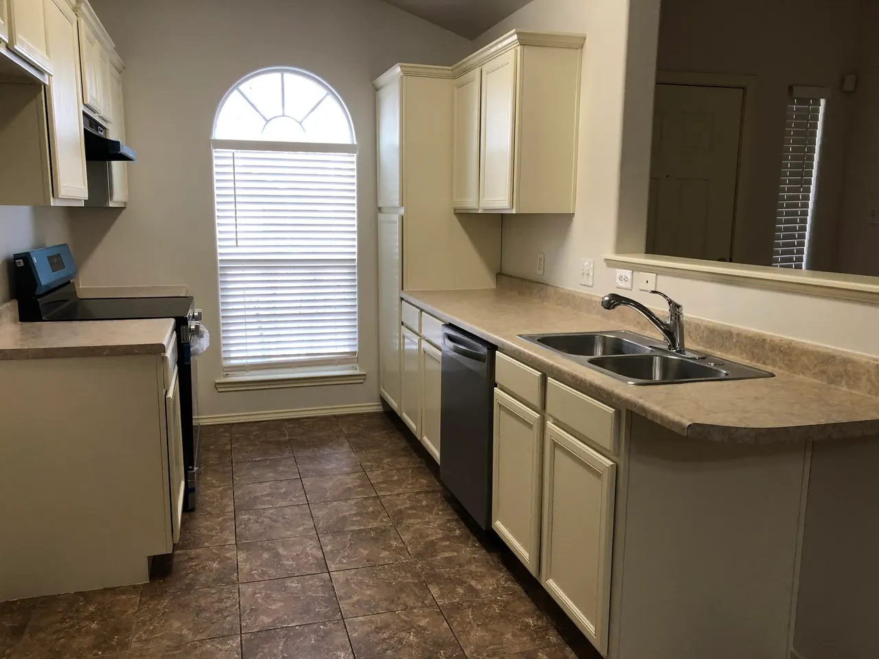 Photo 9 — 6705  84th Street, Lubbock, TX 79424