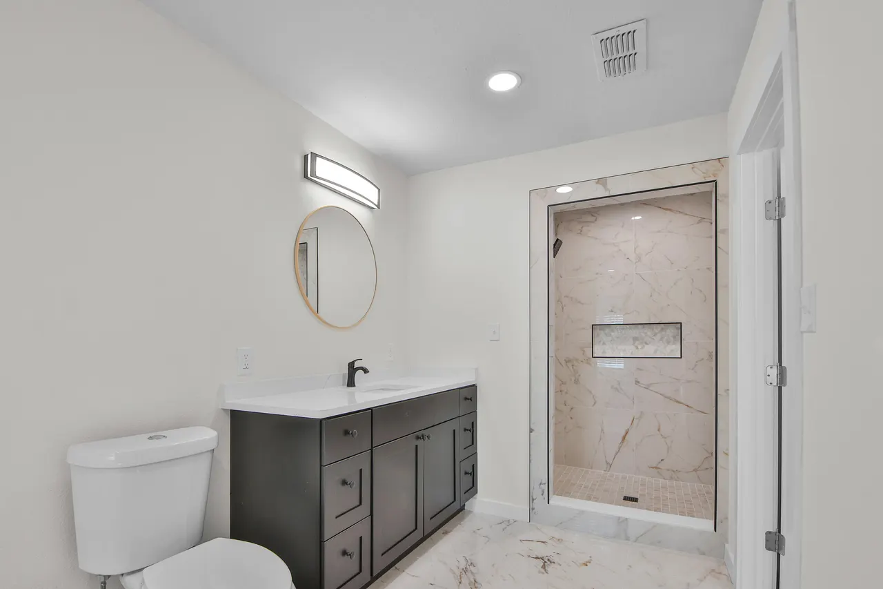 Photo 21 — 3303 25th Street, Lubbock, TX 79410