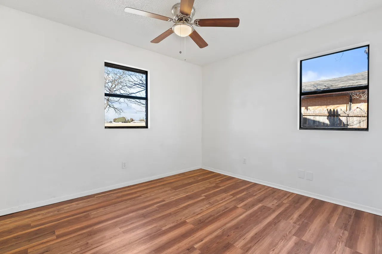 Photo 13 — 909 Bradley Street, Lubbock, TX 79403