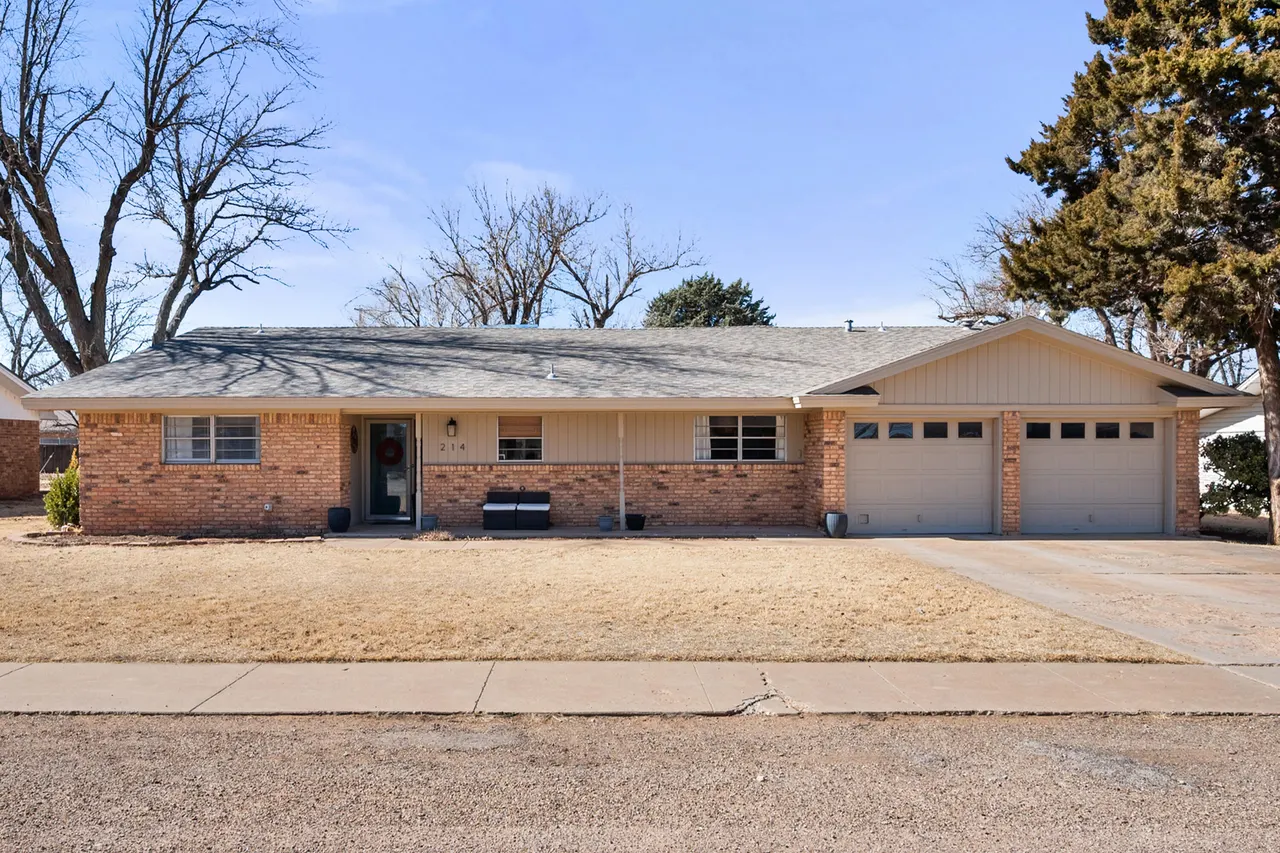 Front exterior — 214 Smith Avenue, New Home, TX 79381