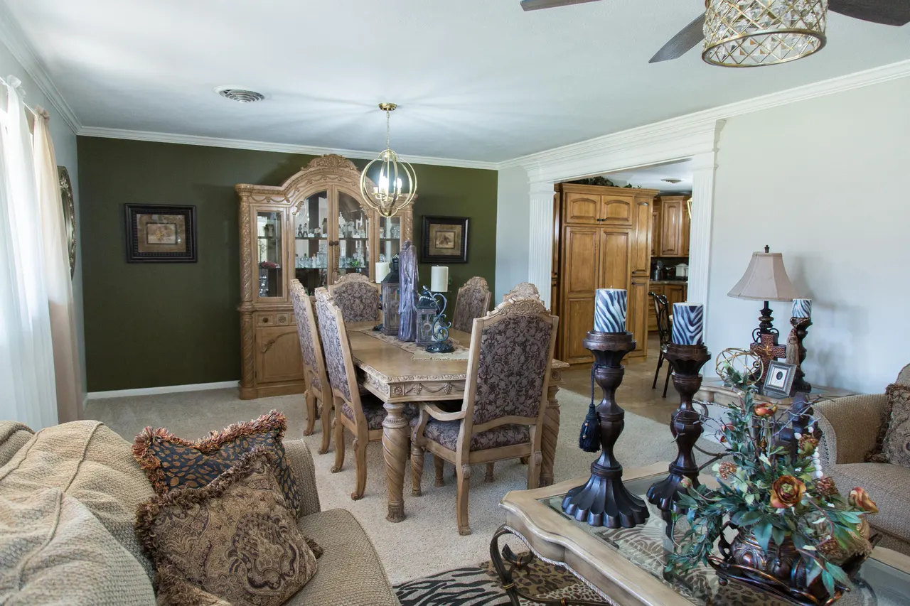 Photo 10 — 1406 Amarillo Street, Plainview, TX 79072