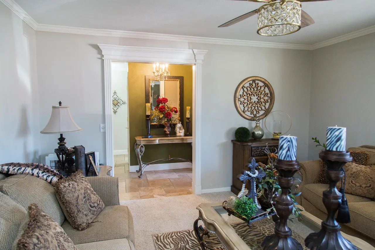 Photo 12 — 1406 Amarillo Street, Plainview, TX 79072