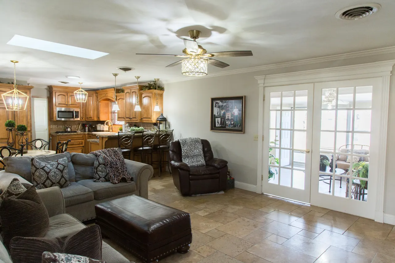 Photo 20 — 1406 Amarillo Street, Plainview, TX 79072