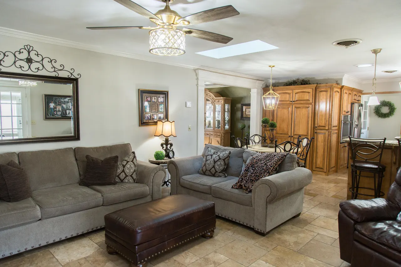 Photo 21 — 1406 Amarillo Street, Plainview, TX 79072