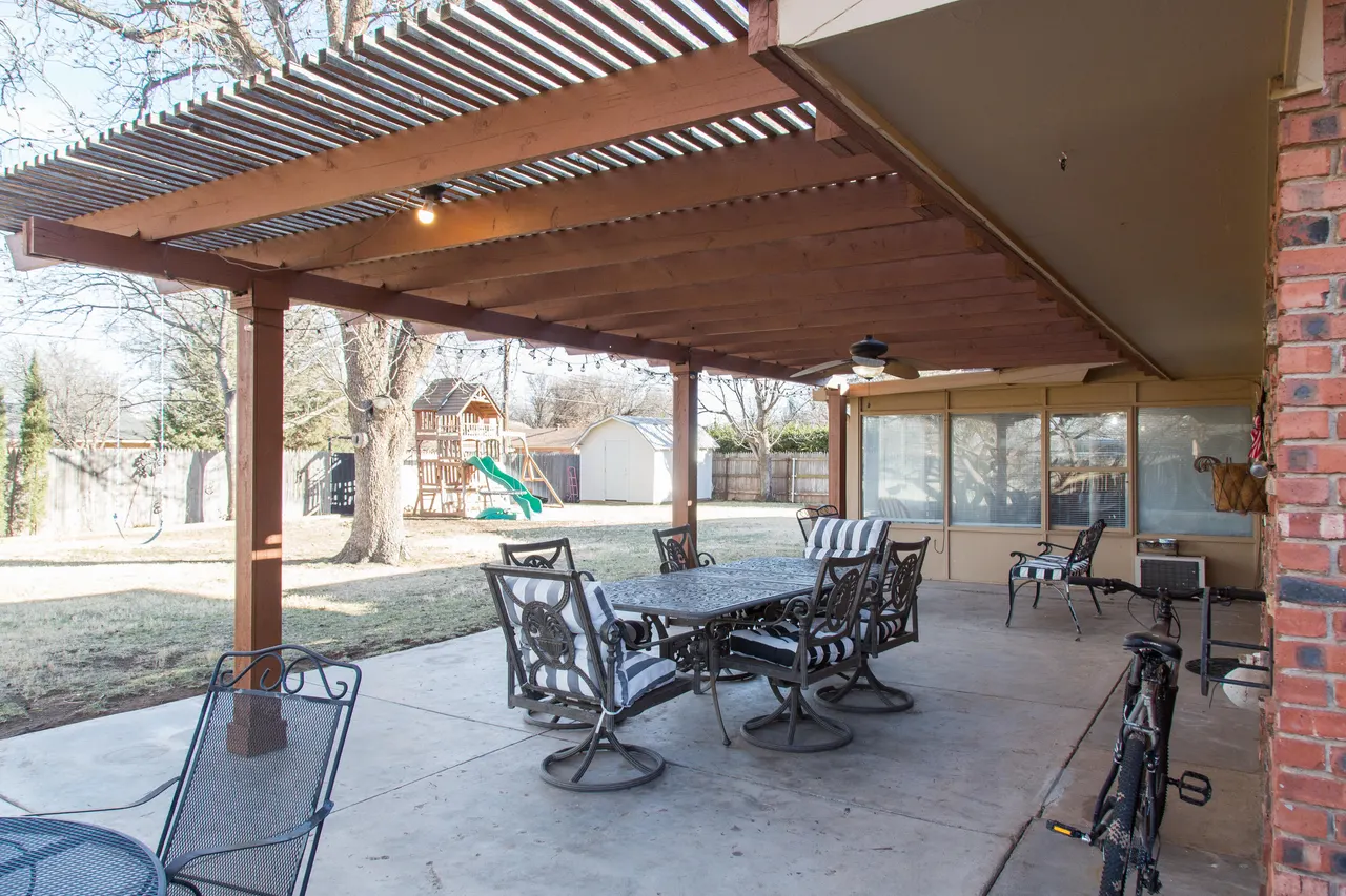 Photo 59 — 1406 Amarillo Street, Plainview, TX 79072