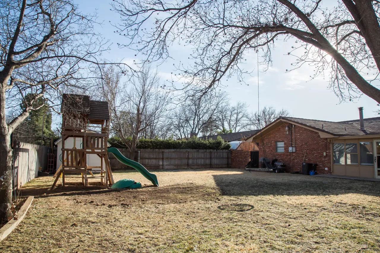 Photo 66 — 1406 Amarillo Street, Plainview, TX 79072
