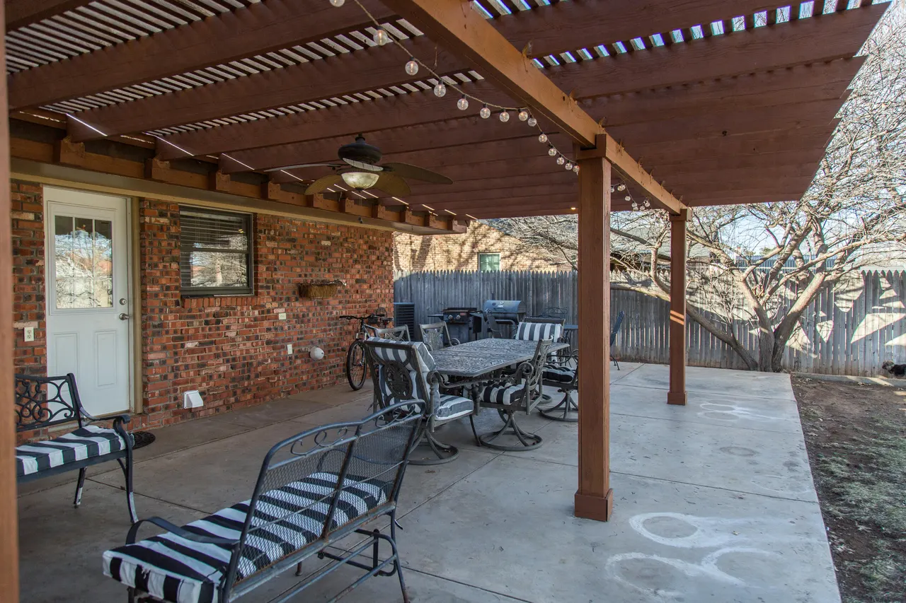 Photo 61 — 1406 Amarillo Street, Plainview, TX 79072