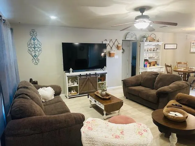 Photo 4 — 504 E 7th Street, Idalou, TX 79329