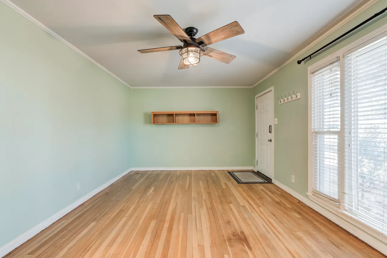 Photo 5 — 3705 24th Street, Lubbock, TX 79410