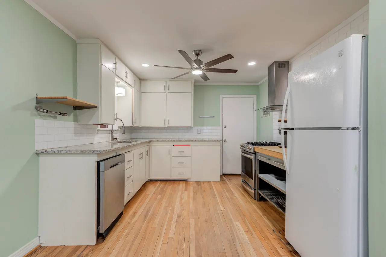 Photo 10 — 3705 24th Street, Lubbock, TX 79410