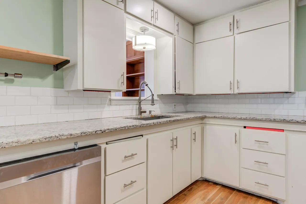 Photo 13 — 3705 24th Street, Lubbock, TX 79410