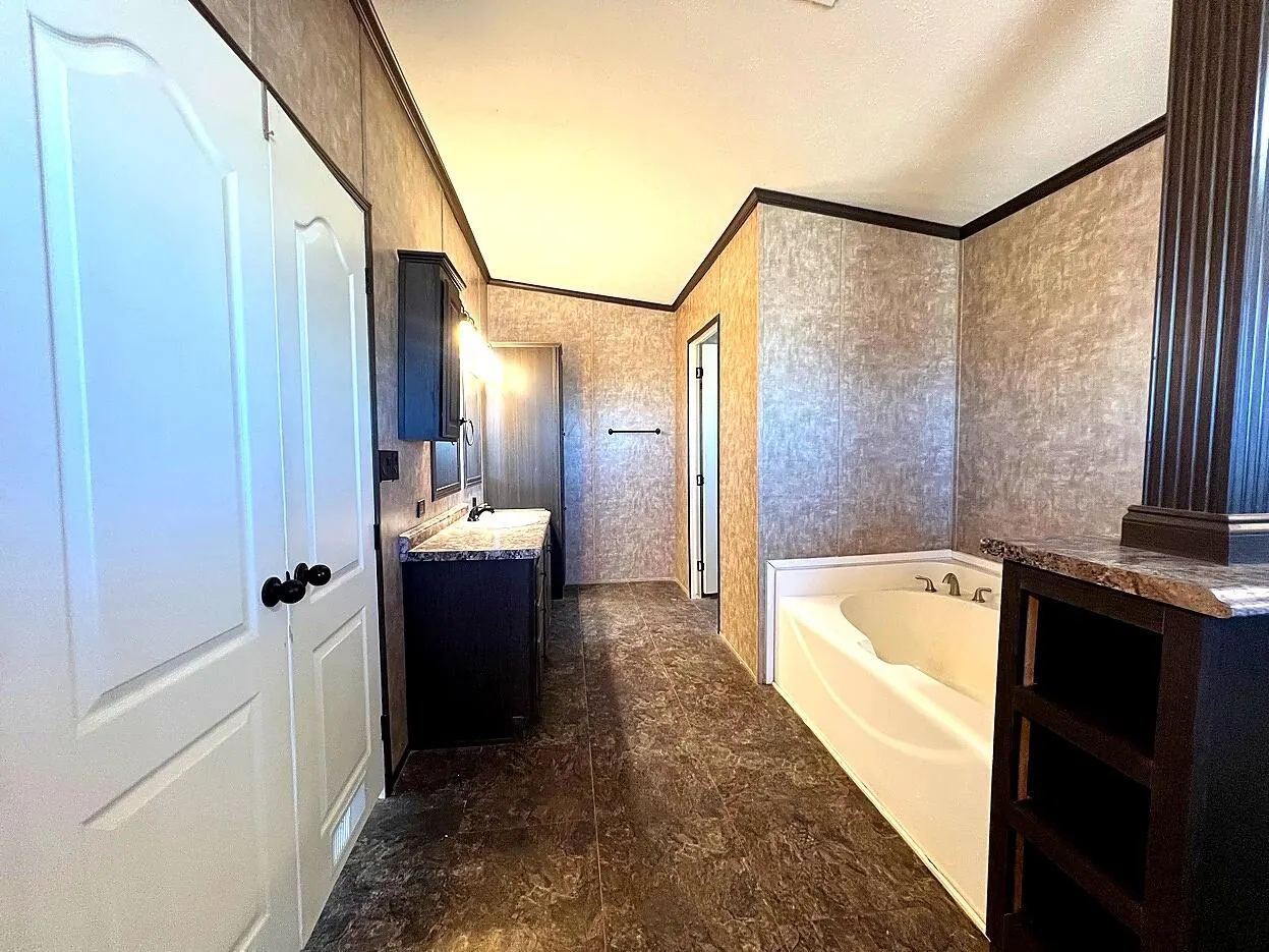 Photo 22 — 4941 Cactus Drive, Levelland, TX 79336