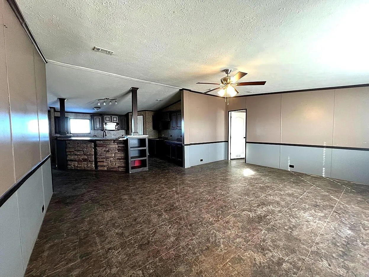 Photo 4 — 4941 Cactus Drive, Levelland, TX 79336