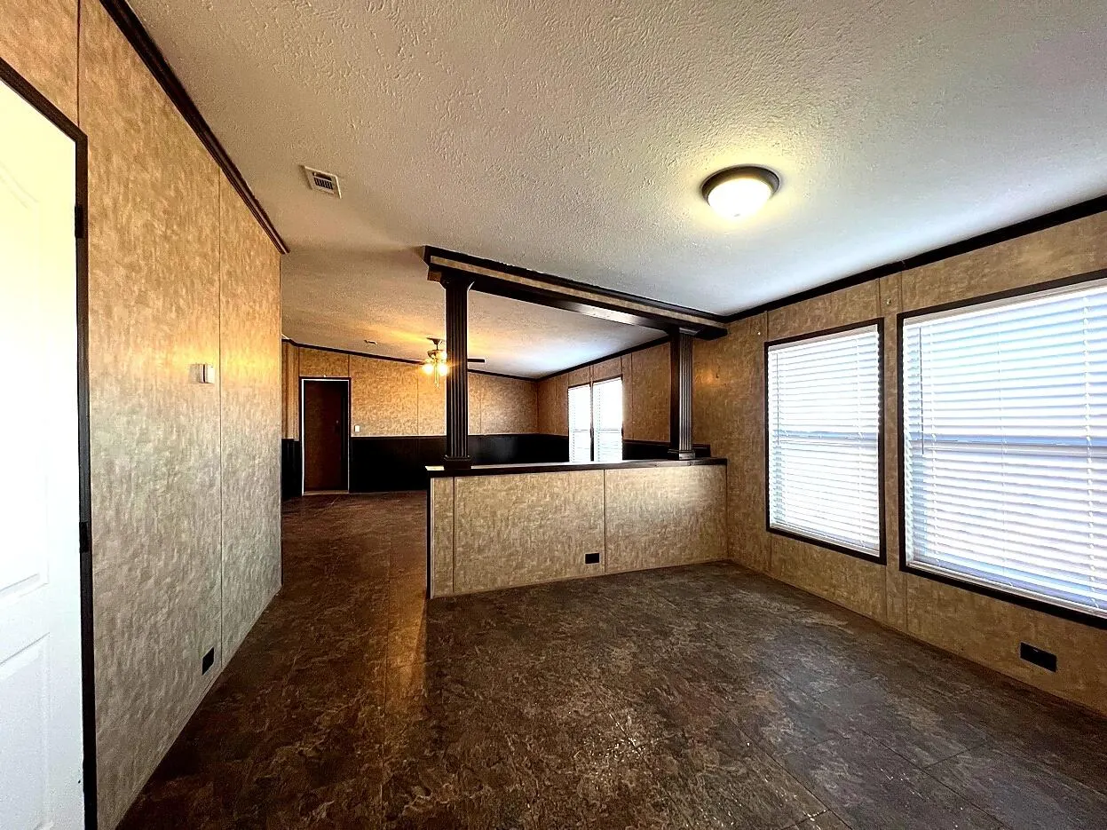 Photo 13 — 4941 Cactus Drive, Levelland, TX 79336