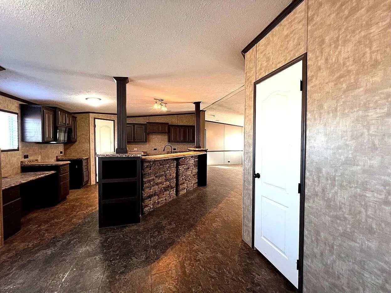 Photo 6 — 4941 Cactus Drive, Levelland, TX 79336