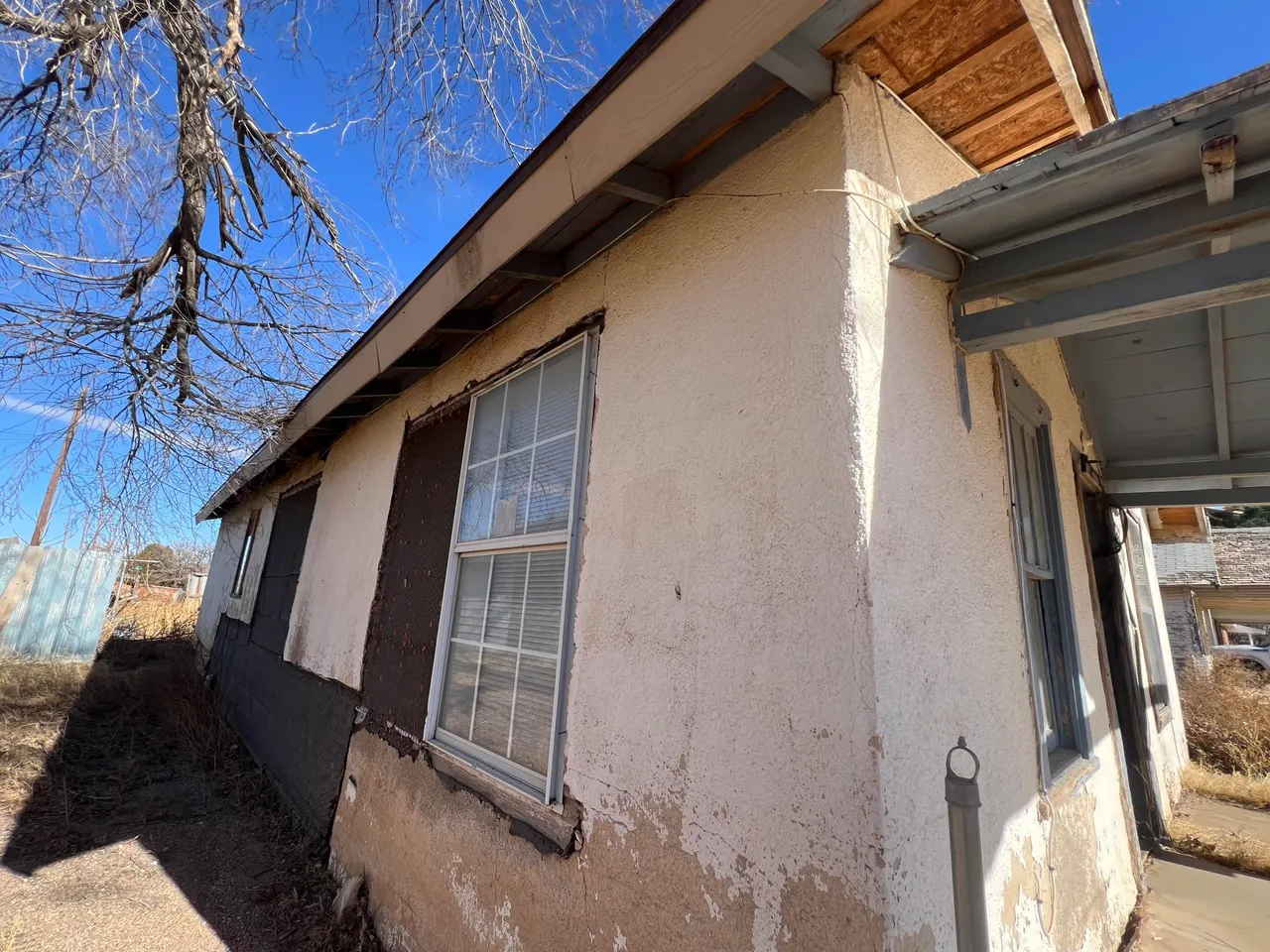 Photo 4 — 340 W Panhandle Street, Slaton, TX 79364