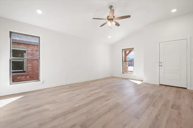 Photo 5 — 2414 Aberdeen Avenue, Wolfforth, TX 79382