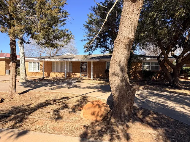 Front exterior — 1315 E Hester Street, Brownfield, TX 79316