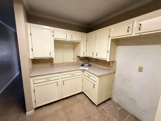 Photo 3 — 1315 E Hester Street, Brownfield, TX 79316