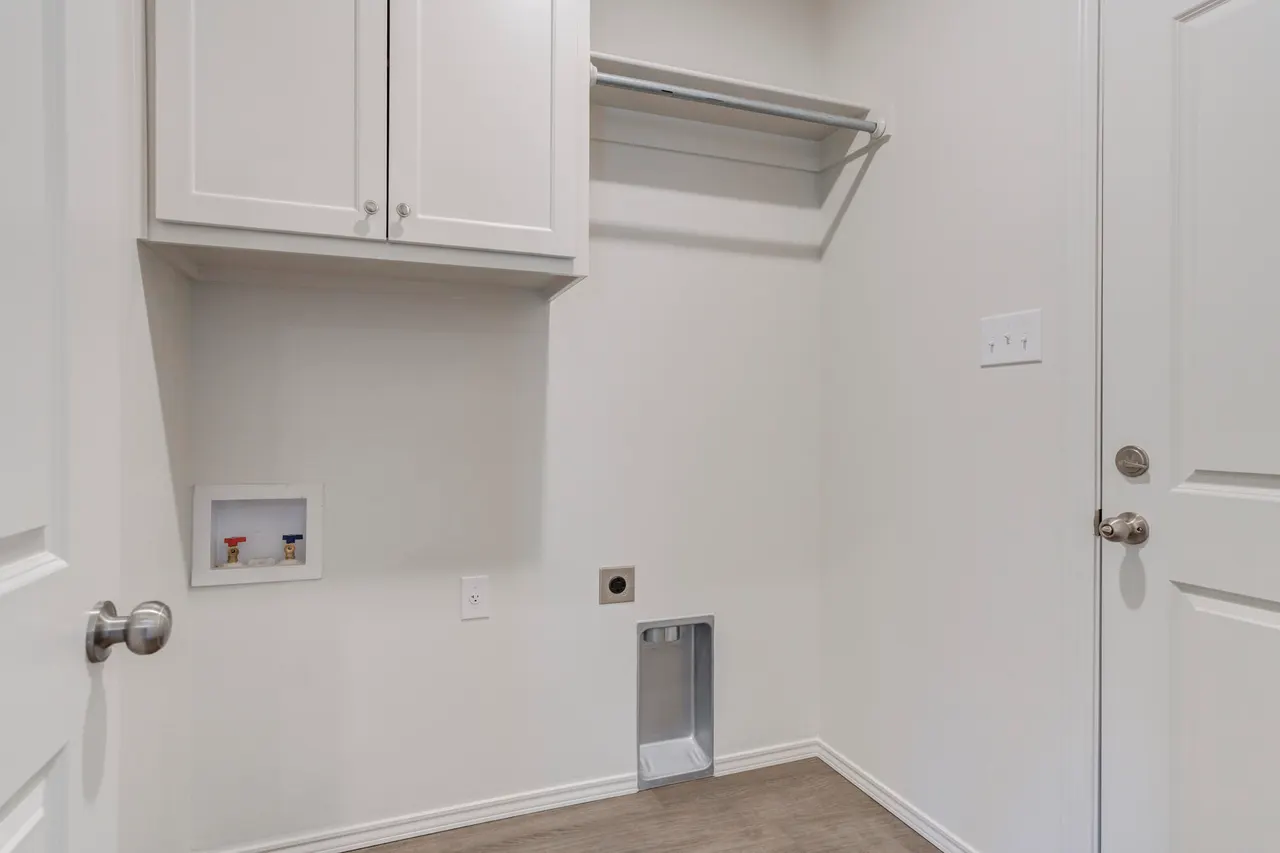 Photo 9 — 7007 40th Street, Lubbock, TX 79407
