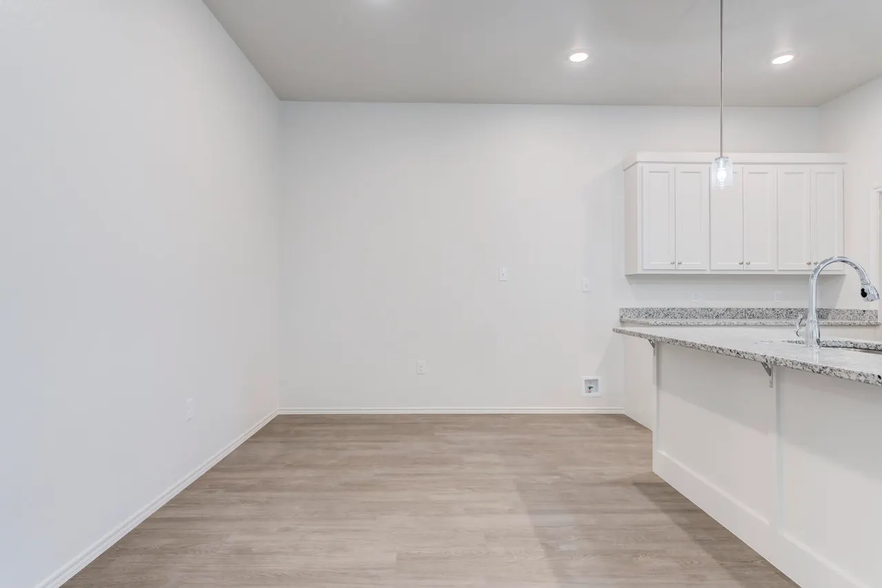 Photo 13 — 7007 40th Street, Lubbock, TX 79407