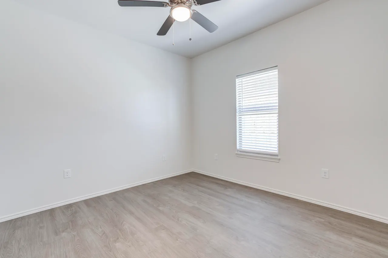 Photo 19 — 7007 40th Street, Lubbock, TX 79407