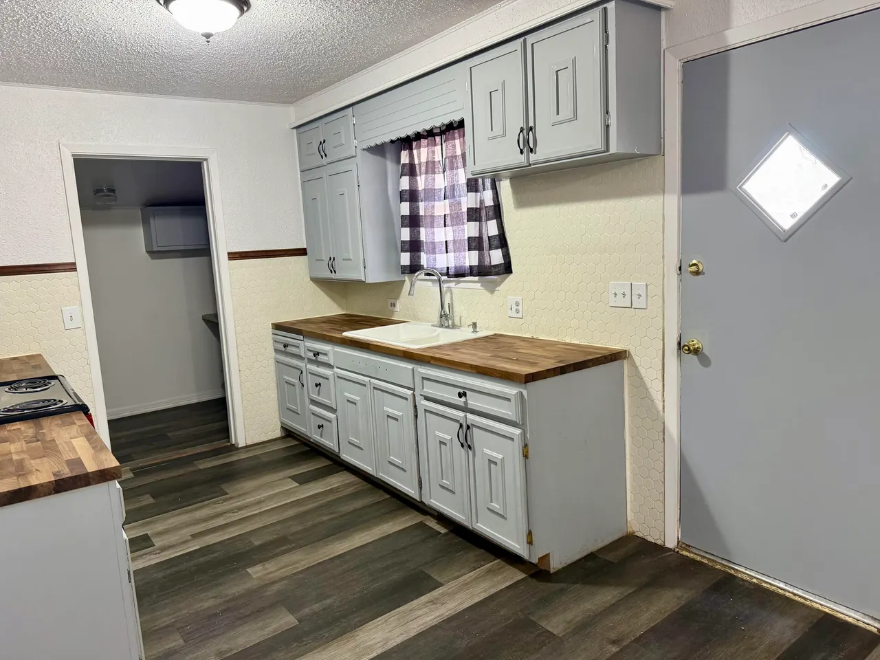 Photo 5 — 211 Watts Avenue, Ralls, TX 79357