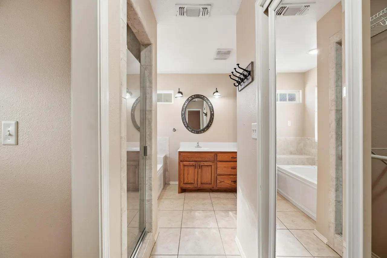 Photo 16 — 3417 36th Street, Lubbock, TX 79413