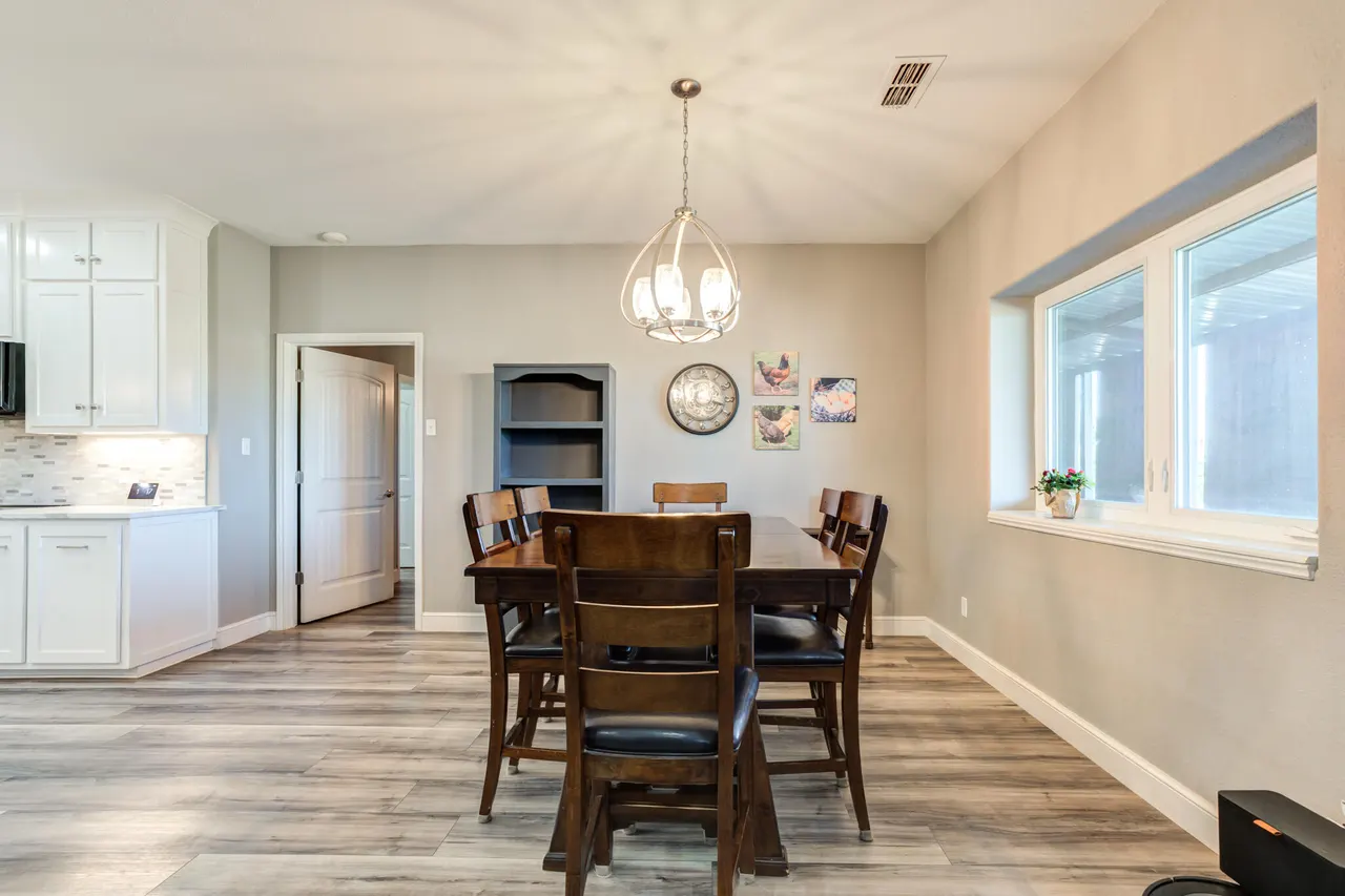 Photo 17 — 306 Quinlan Street, Lubbock, TX 79403