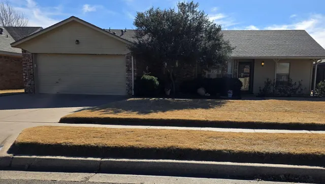 Front exterior — 5731 90th Street, Lubbock, TX 79424