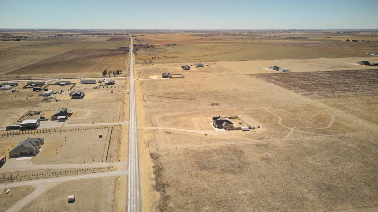 Photo 4 — 8803 N Farm To Market Rd 1729, Idalou, TX 79329
