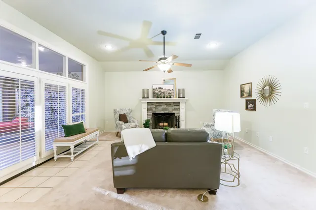 Photo 8 — 206  Collins Avenue, Sundown, TX 79372