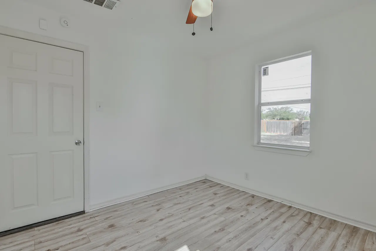 Photo 20 — 2620 42nd Street, Lubbock, TX 79413