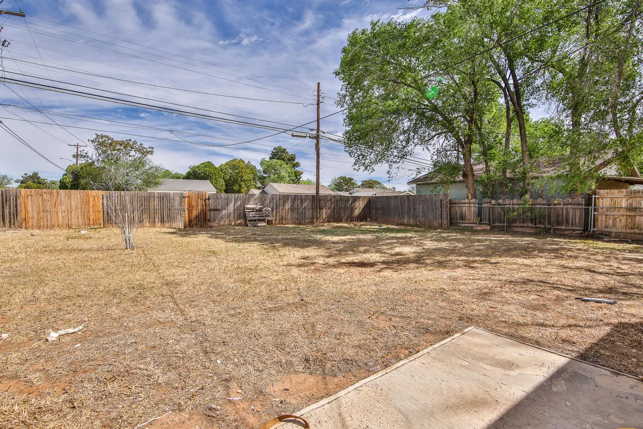 Photo 57 — 2620 42nd Street, Lubbock, TX 79413