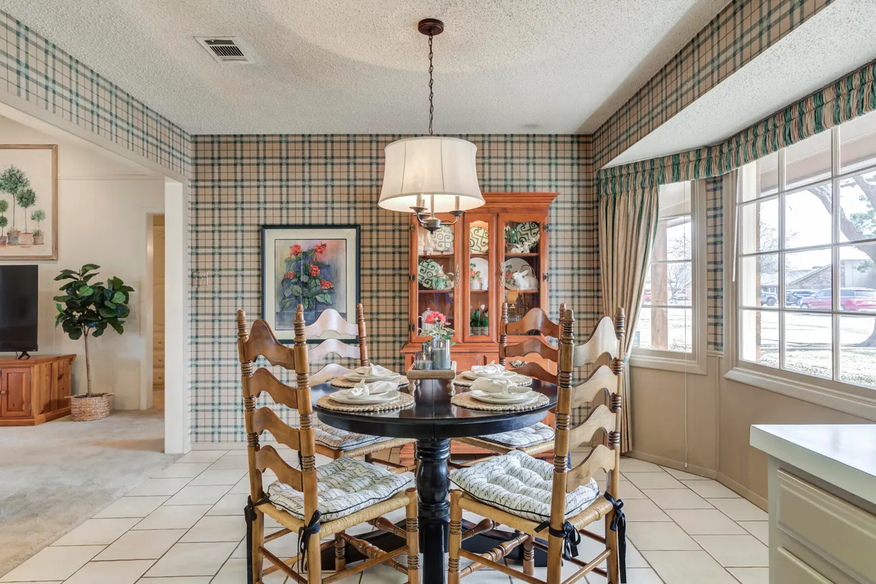Photo 9 — 227 Cottonwood Lane, Levelland, TX 79336