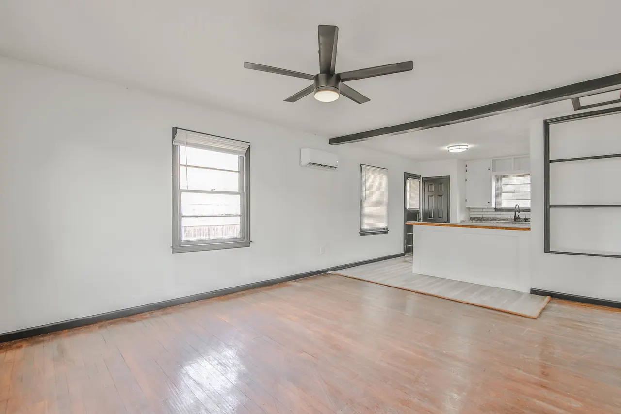 Photo 4 — 2014 60th Street, Lubbock, TX 79412