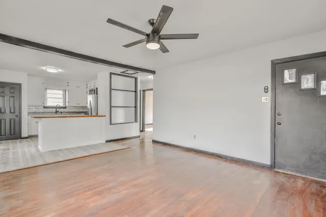 Photo 5 — 2014 60th Street, Lubbock, TX 79412