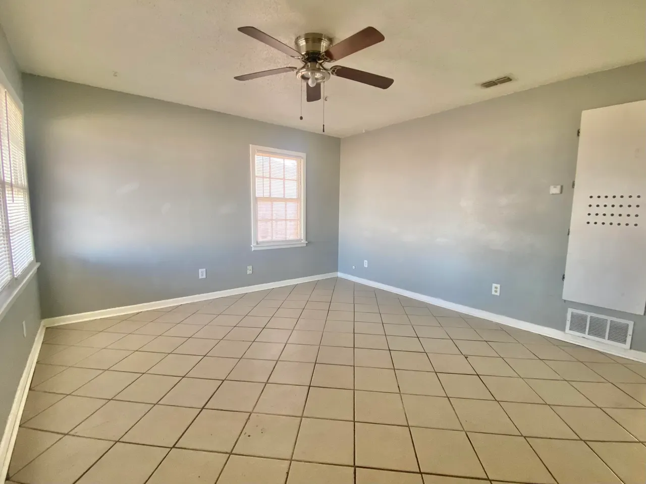 Photo 10 — 2408 E 8th Street, Lubbock, TX 79403