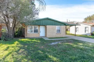 Sold home at 2408 E 8th Street
