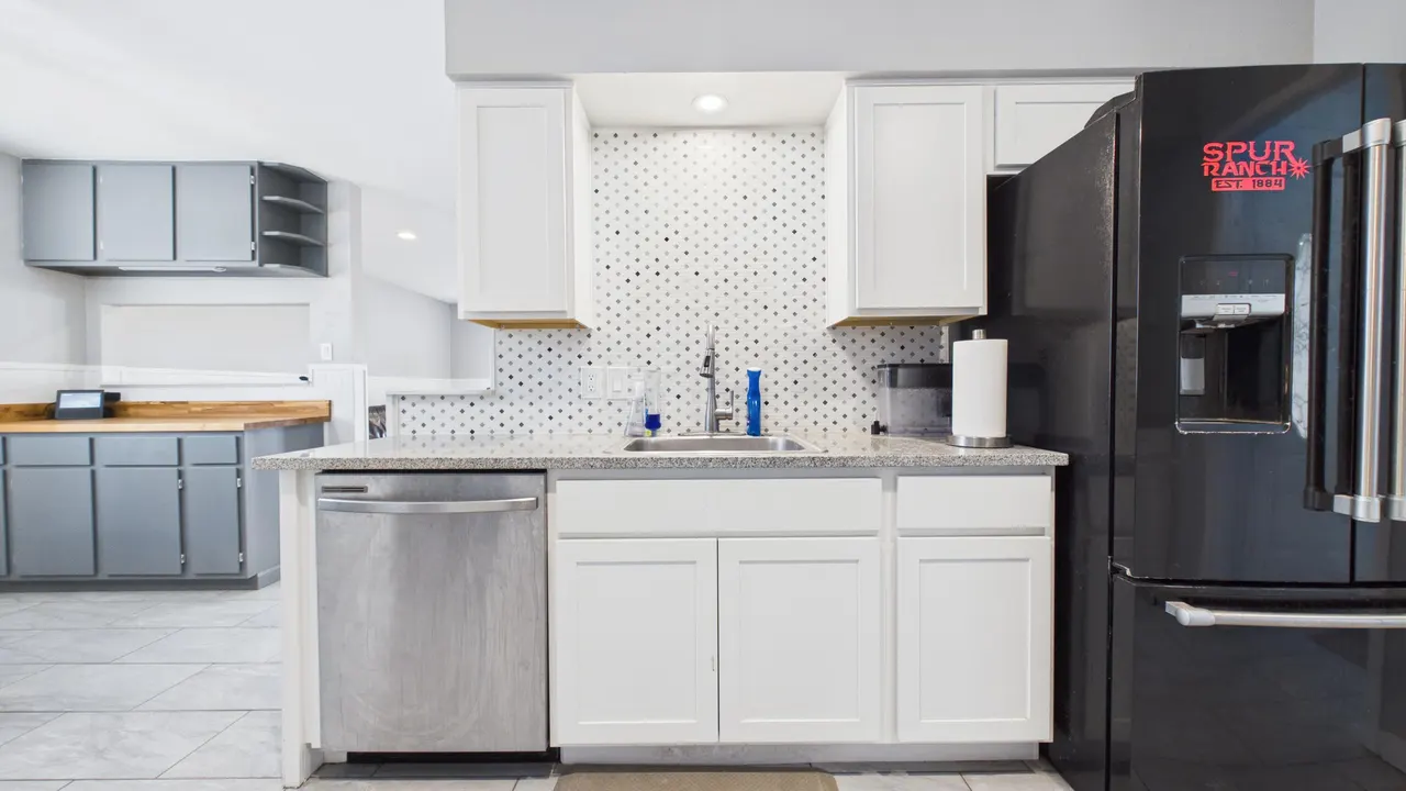 Photo 10 — 4614 31st Street, Lubbock, TX 79410