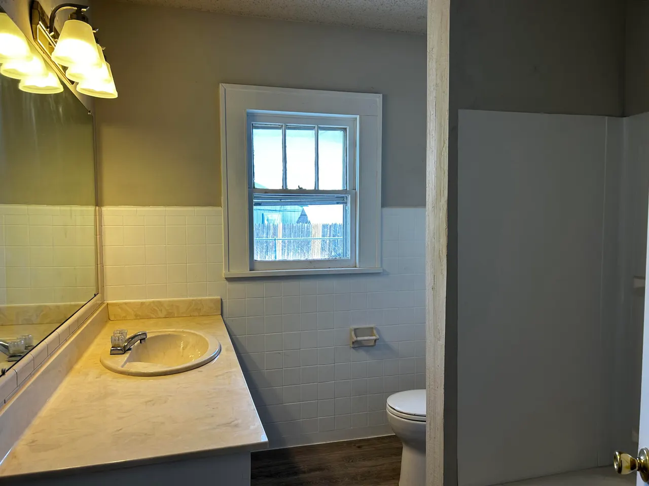 Photo 12 — 924 46th Street, Lubbock, TX 79412