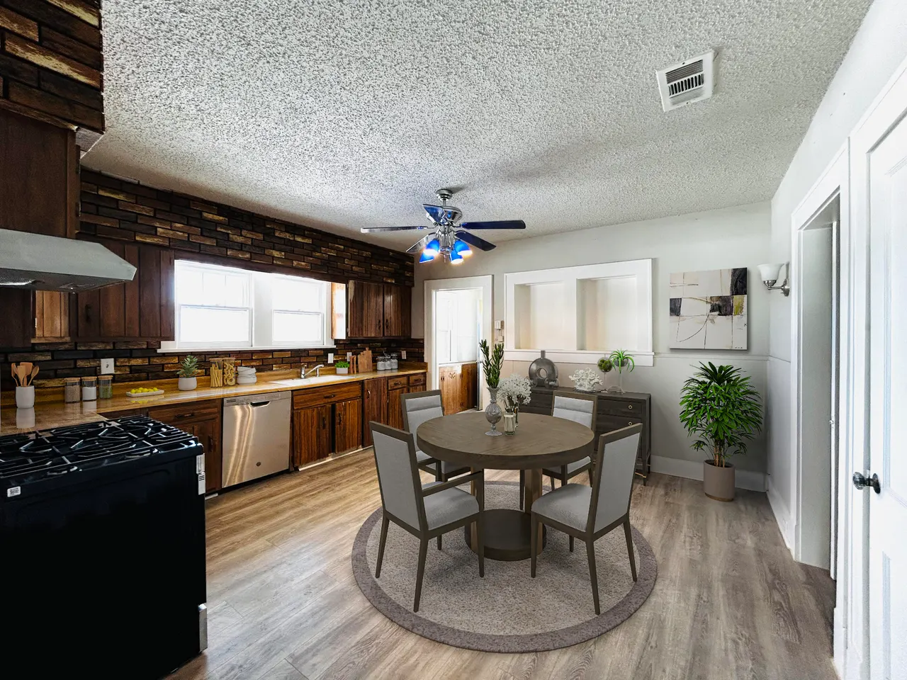 Photo 7 — 924 46th Street, Lubbock, TX 79412