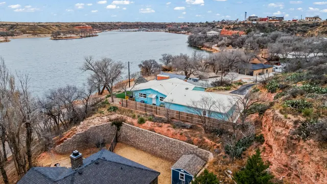 Photo 6 — 150 Pony Express Trail, Lubbock, TX 79404