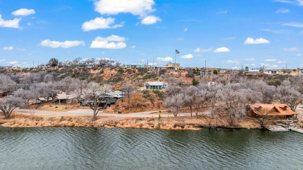 Photo 7 — 150 Pony Express Trail, Lubbock, TX 79404