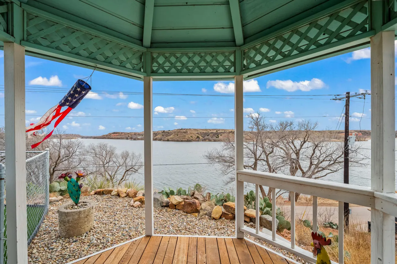 Photo 12 — 150 Pony Express Trail, Lubbock, TX 79404