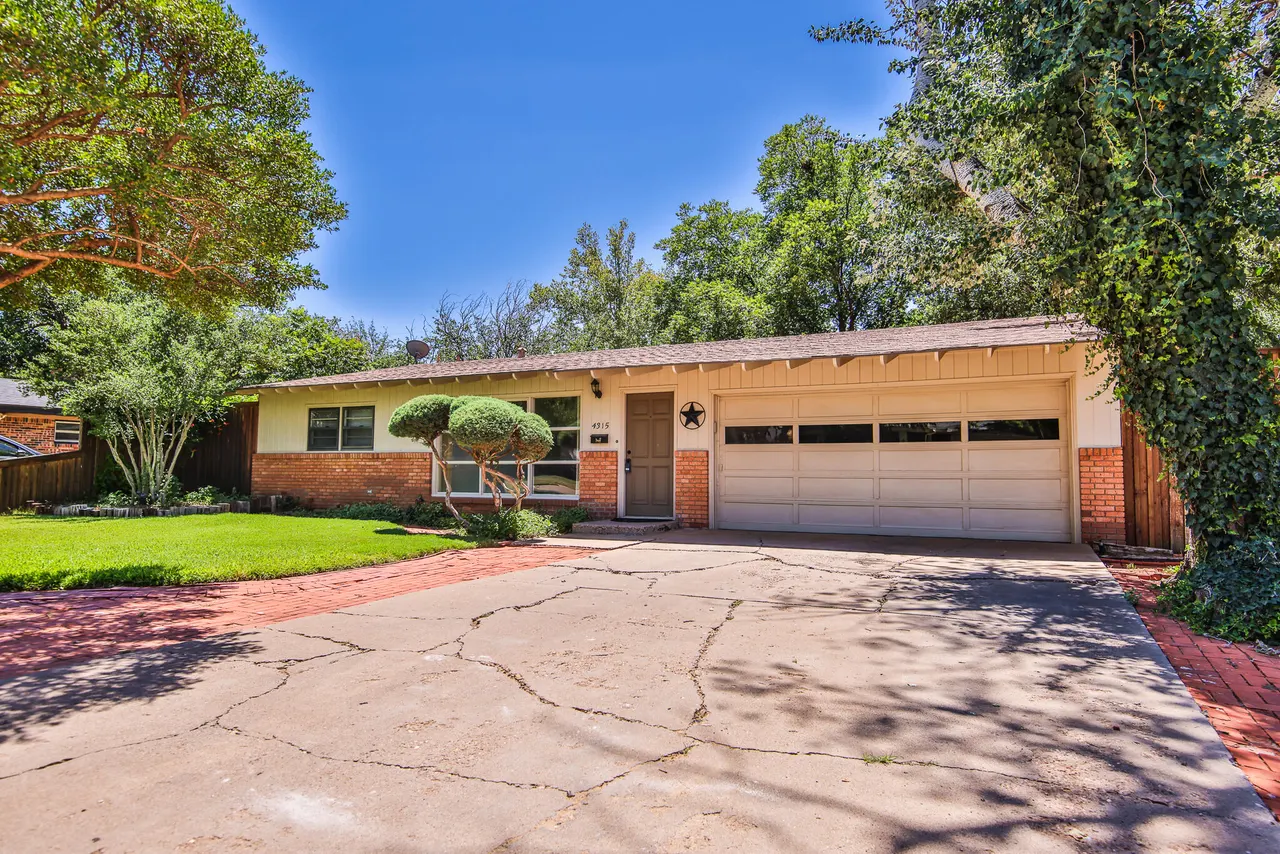 Photo 2 — 4315 47th Street, Lubbock, TX 79413