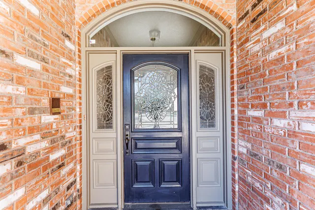 Photo 4 — 1906 Albany Avenue, Lubbock, TX 79407